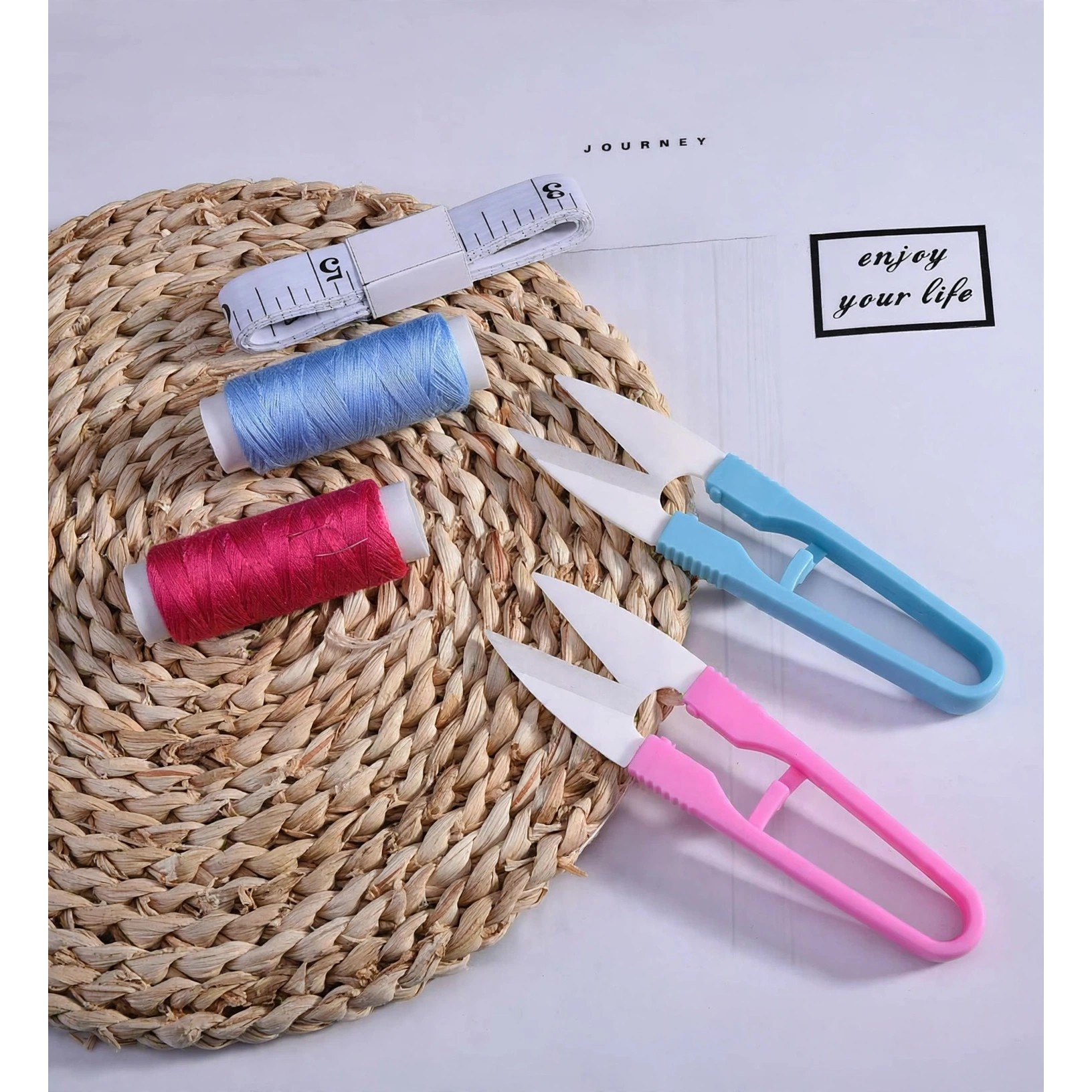 Mini Stainless Steel Yarn Snips With Cover