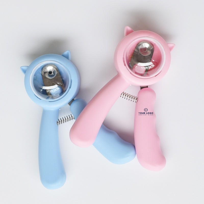 Cat Nail Clipper With Circular Cutting Hole