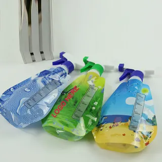 17 Oz. Collapsible Spray Bottle - White